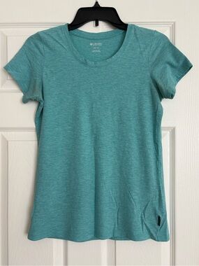 Columbia Women’s Teal Heather Short-Sleeve Performance Tee